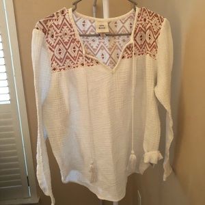 Women’s long sleeve